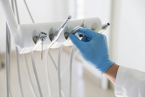 Professional Tooth Extraction technician working in Galva, IL